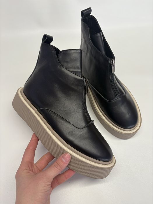 Черевики з натуральної шкіри 38 розмір 950 грн байка