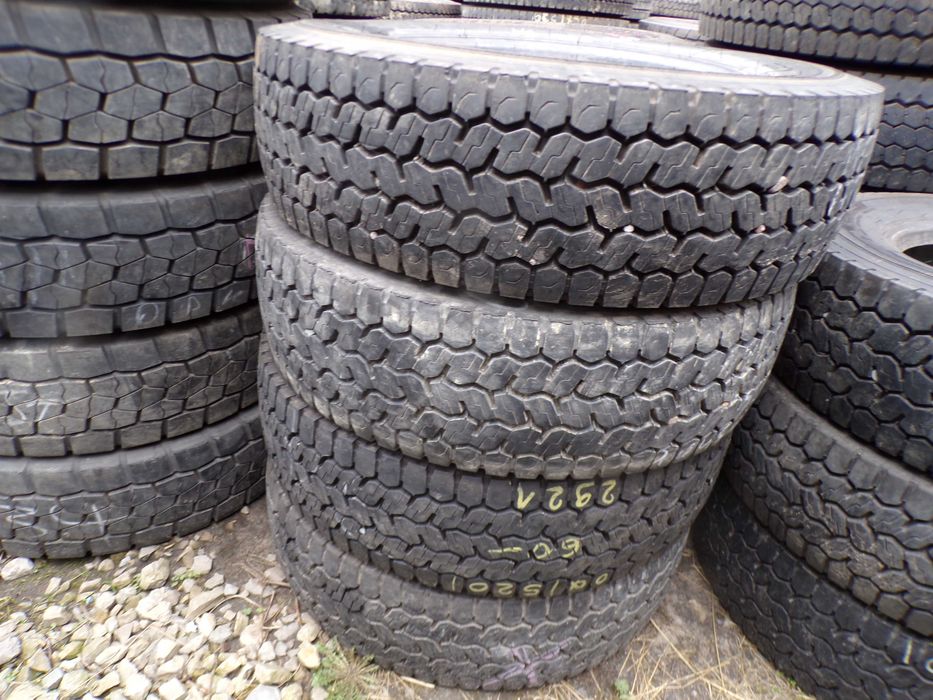 opona 215/75R17.5 MICHELIN X MULTI D (380 netto/szt)
