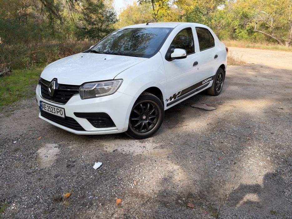 Продам Renault Logan 2