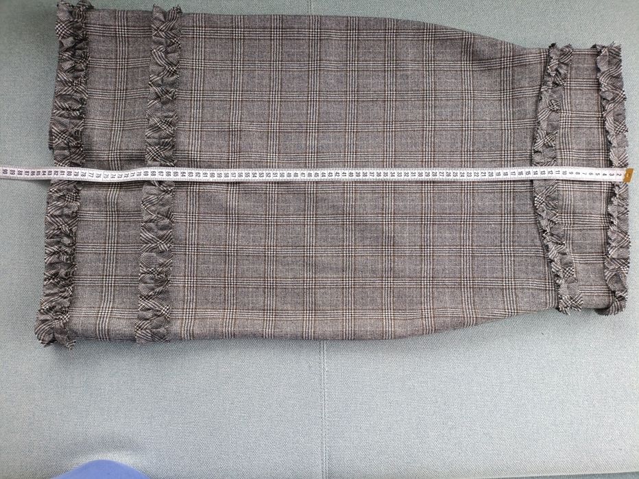 Спідниця осіння,,FLOW,, the label.