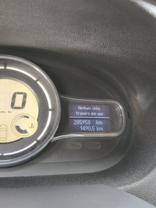 RENAULT Megane III Grandtour 1.5 dCi Diesel 110 cv

Dies