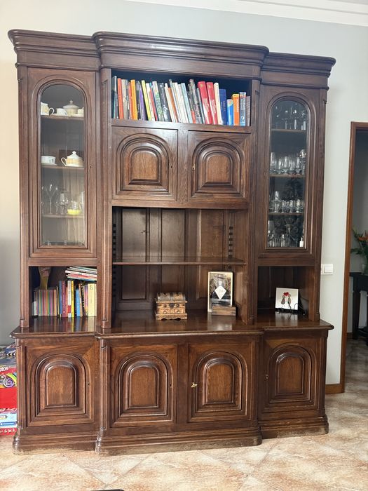 Móvel de sala em madeira maçiça - URGENTE