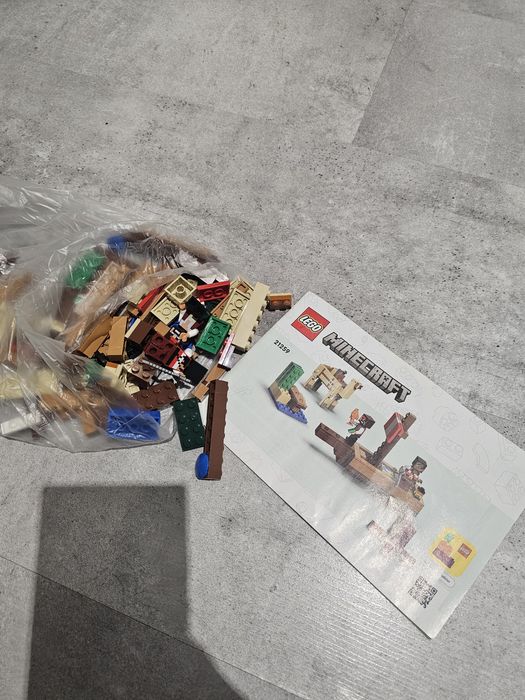 Lego hidden side minecraft