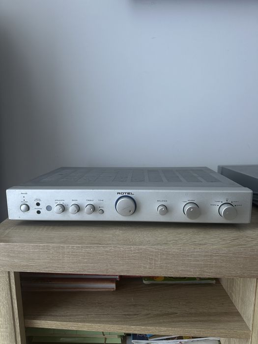 Wzmacniacz Rotel RA 06