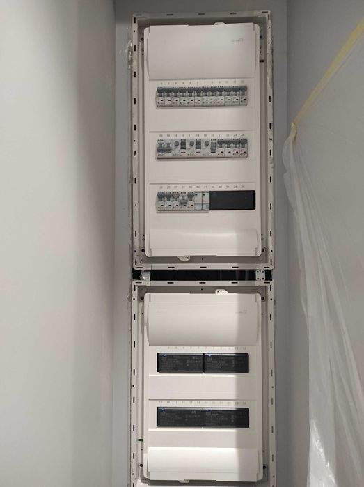 Електромонтаж.Заміна розеток,автоматів.Монтаж світильників.Електрик.