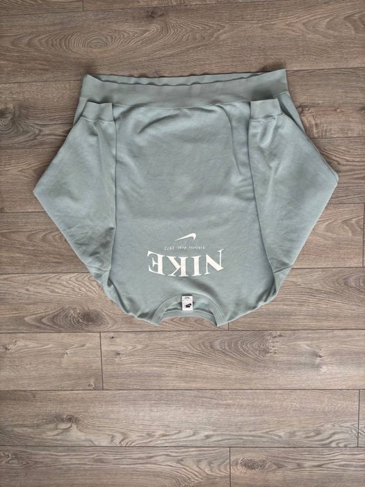 Світшот оверсайз Nike