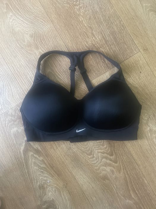 спортивний топ Nike Pro Rival Bra