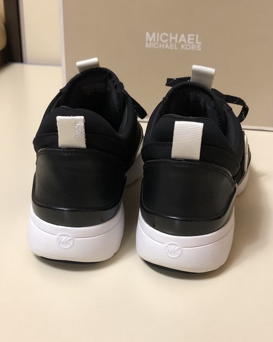 Кросівки Michael Kors