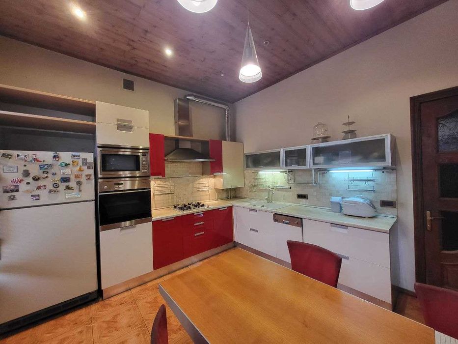 Четырехкомнатная в Центре/Софиевская.