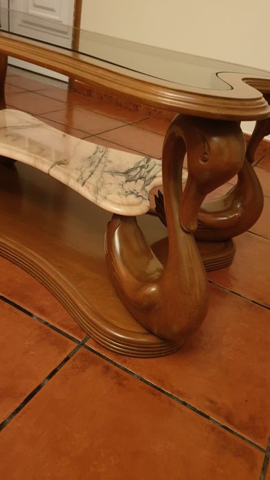 Mesa de centro vidro e mármore