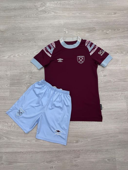 Футбольна форма West Ham United Umbro на зріст 146-152 см дитяча