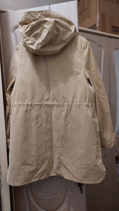 Плащ на дівчину Zara