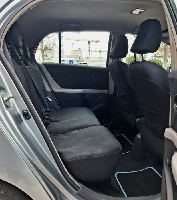 Toyota Yaris 1.0i 68cv C/AC Nacional 07