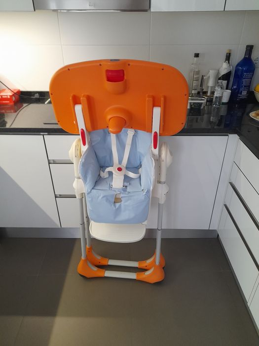 Cadeira de Refeição Chicco em bom estado