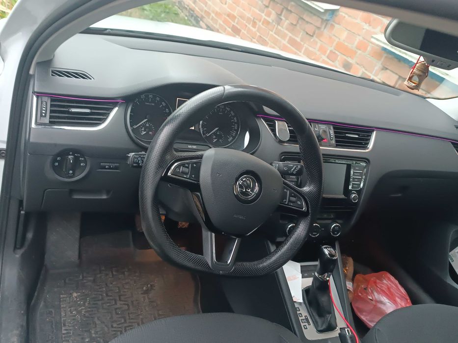 Продам skoda octavia a7 2.0 дизель