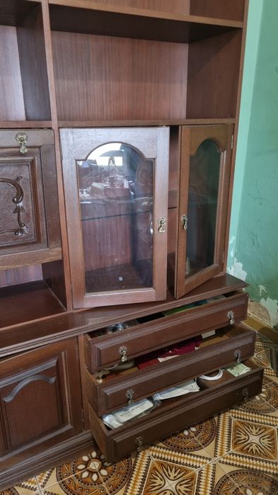Móvel de sala,  antigo em boas condições
