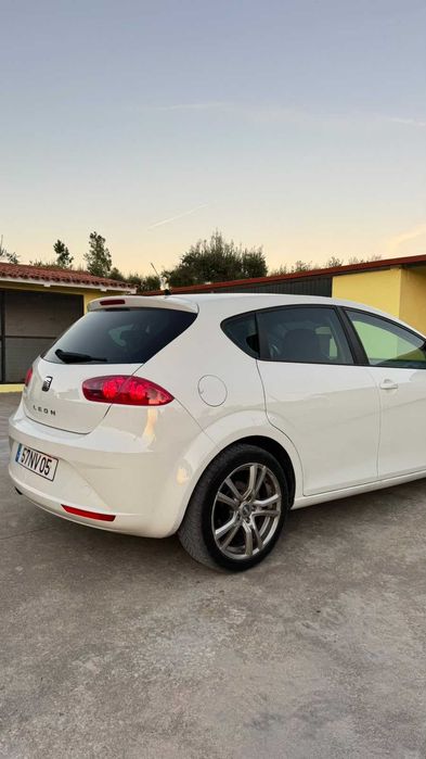 SEAT Leon 1.6 TDI Sport 105cv — photo 3