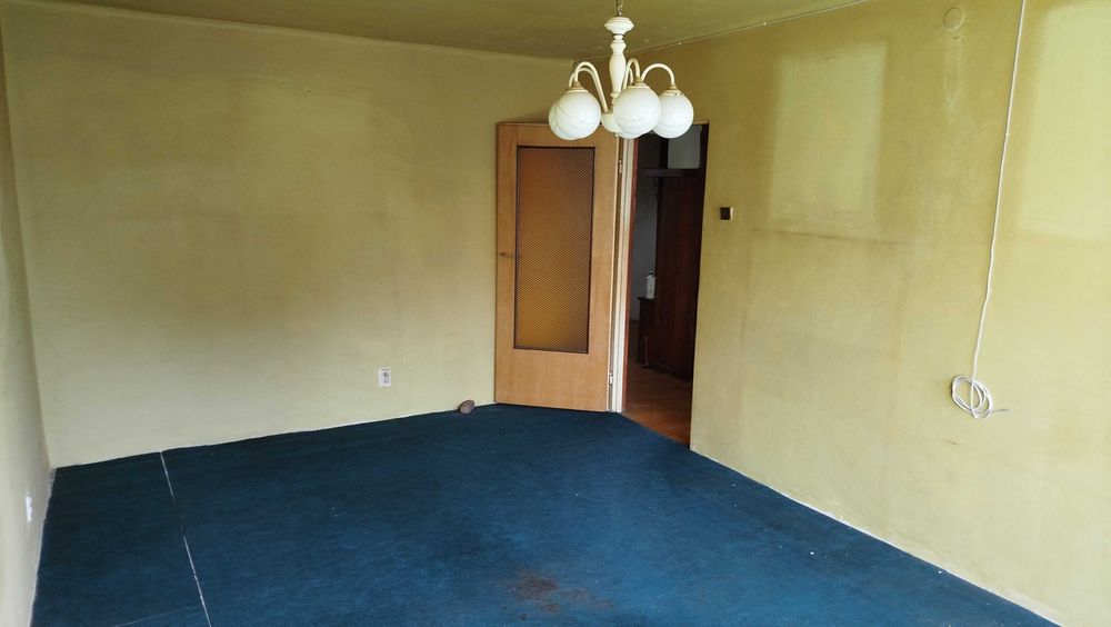 Mieszkanie Os. Zamkowe, 3 pokoje, wysoki parter 63m2, duży balkon, do remontu