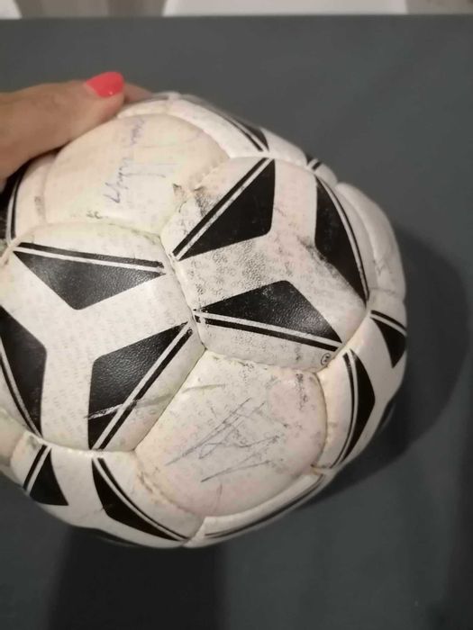 Bola de Futebol Itália 90 (oficialmente aprovada pela FIFA)