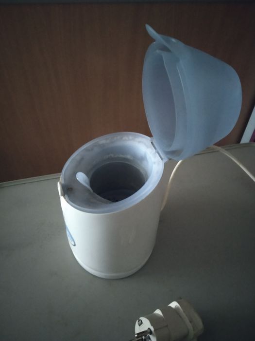 Aquecedor de biberons e comida AVENT