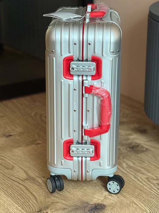 Rimowa twist cabin чемодан  / валіза ручна поклажа алюміній/red красный червоний