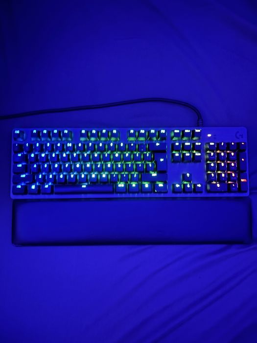 Klawiatura mechaniczna Logitech G513 Carbon