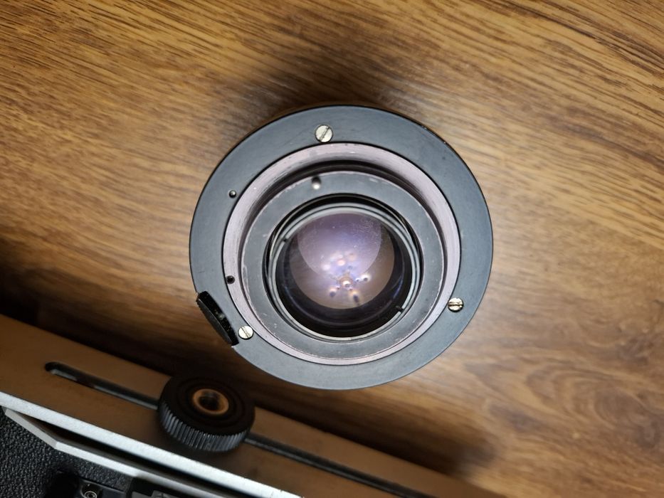 Aparat Praktica super tł z obiektywem Pentagon 50mm 1.8 i lampa erno