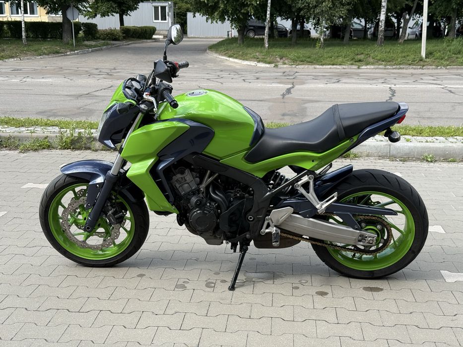 Продам Honda CB650F
