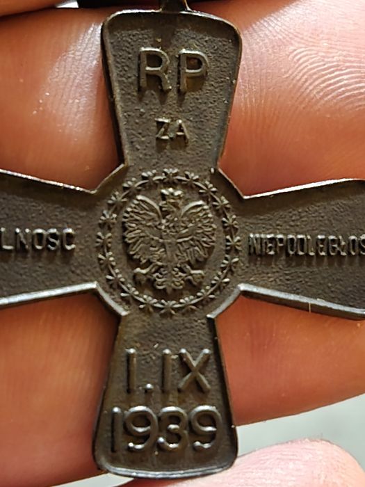 Odznaczenie  Za wolność i Niepodległość