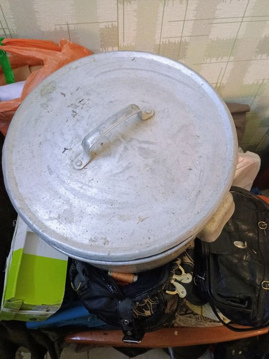 Продам шикарнейший алюминиевый черпак  казаны кастрюлю