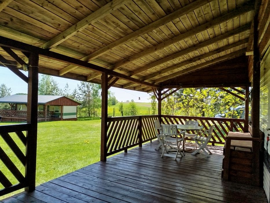 Zapraszam! Domki nad jeziorem i stawami.