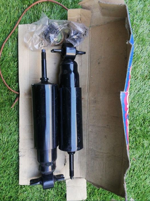 Varias peças para automóveis novas