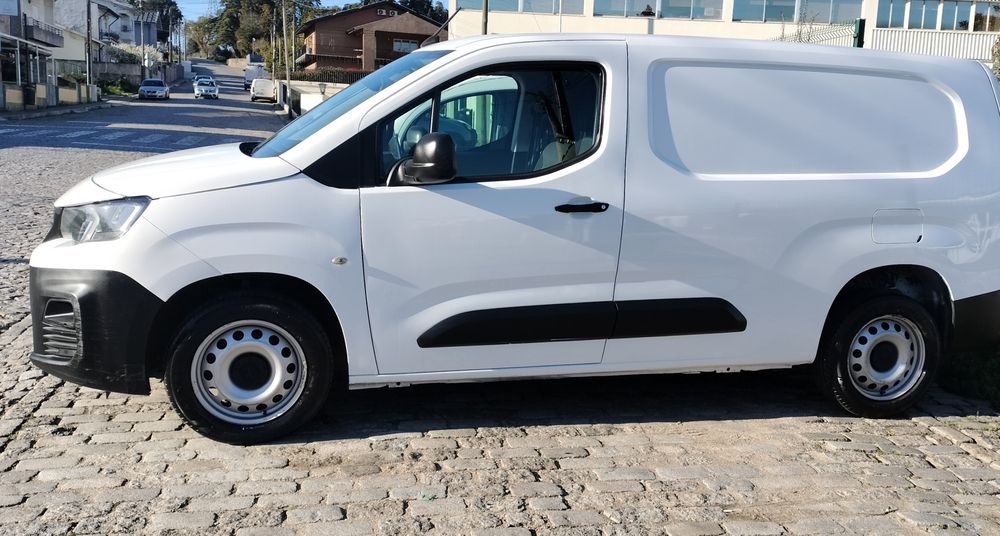 Peugeot 1.5HDI  partner longa 2022