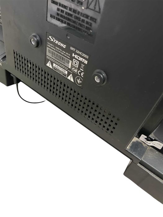 Telewizor strong 32CALE pilot