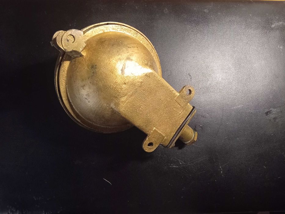 Luminária naval de bronze