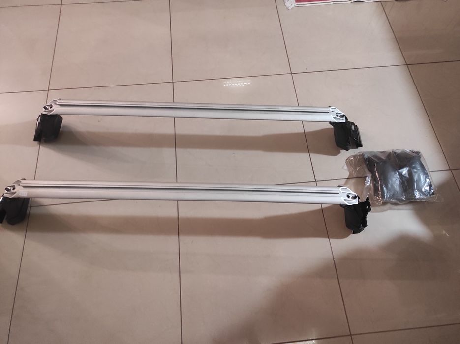 Oryginalne belki relingi do toyoty Avensis t25