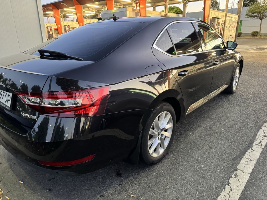 SKODA SUPERB 2017 VIN TMBAL8NP9JB300089 фото оголошення 5 з 8