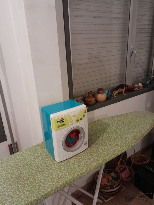 Vendo Máquina de Lavar Roupa de Brincar para Criança a pilhas com sons