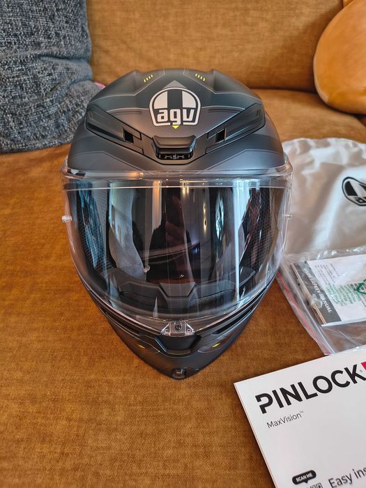 Kask motocyklowy AGV K6S rozm. S