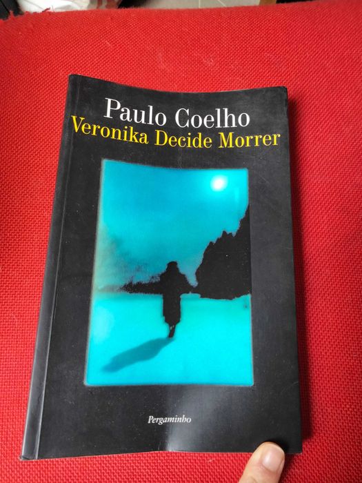 Livro Verônica decide morrer