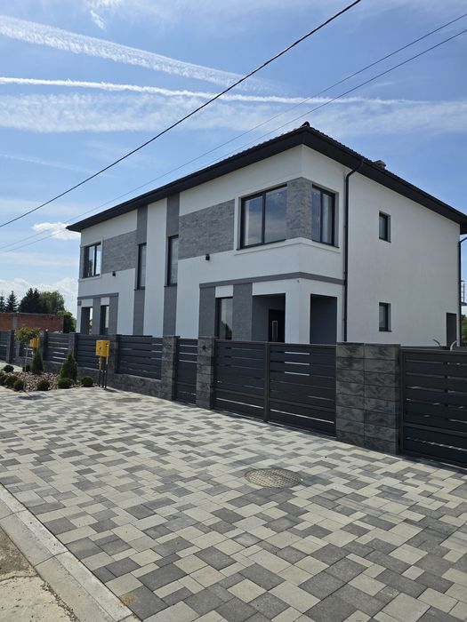 ПРОДАЖ КОТЕДЖІВ  газове опалення / гарна локація / 853 $ за м²