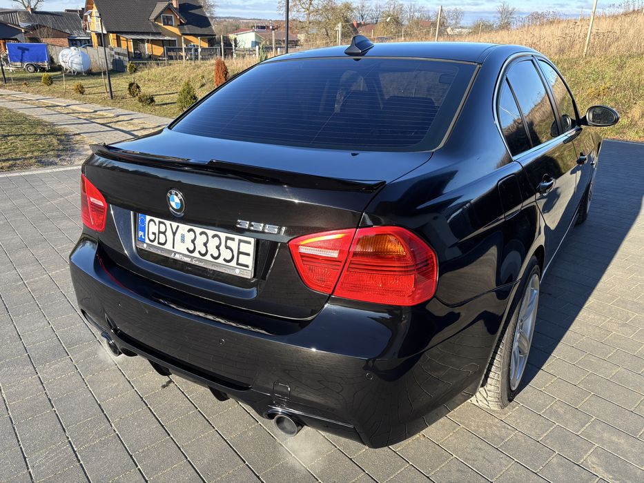 BMW E90 335i 306km 2008 rok, Sedan, M-Pakiet