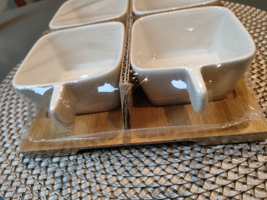 Zestaw do sosów lub przekąsek