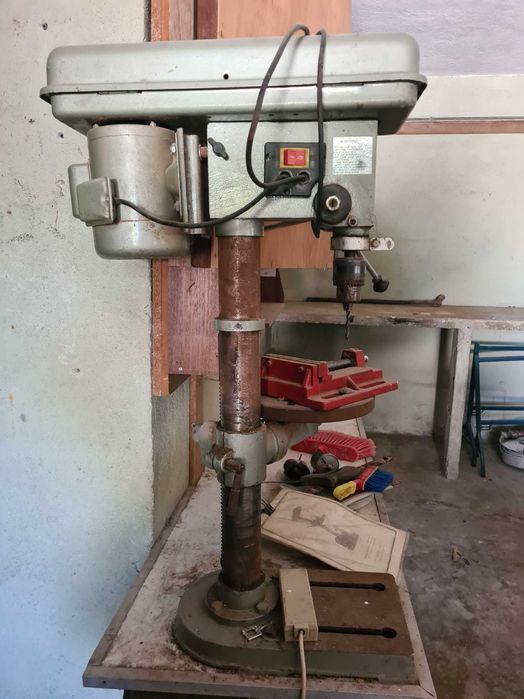 Engenho furar monofasico