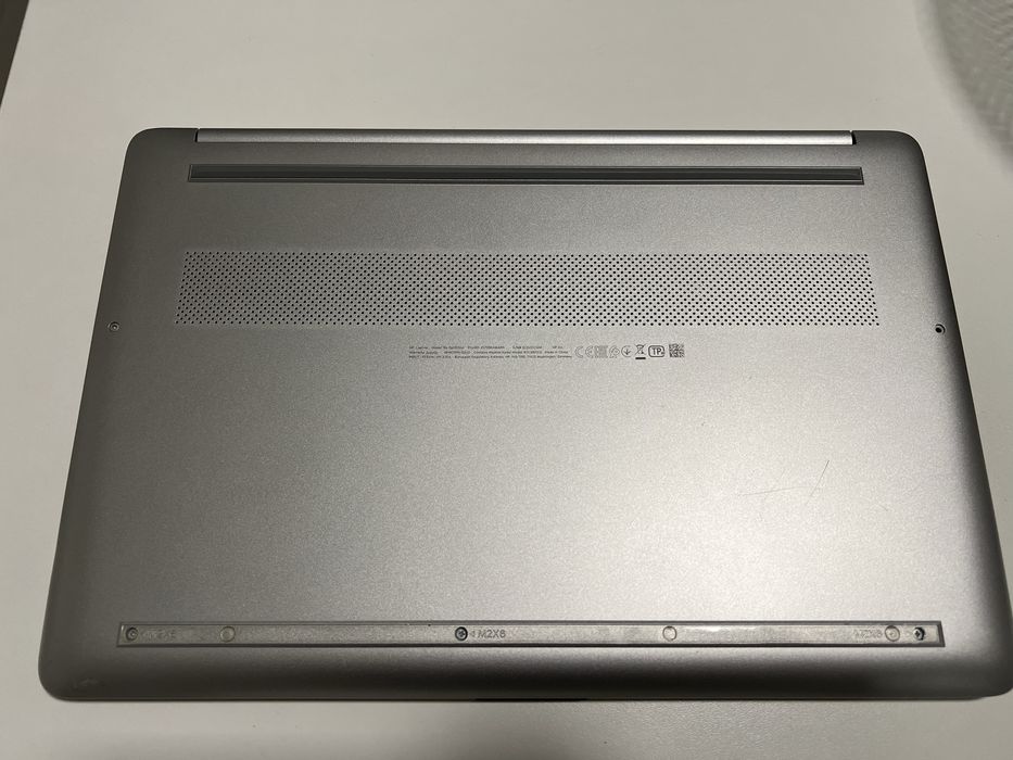 Portátil HP 15s-fq0013np