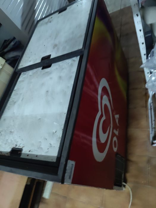 2 arcas de congelação