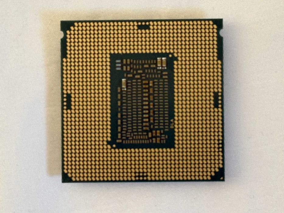 ジャンク】i79700kf 本体のみ intel 第9世代 Core i7-9700KF