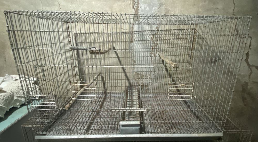 Viveiro para canarios ou agapornis