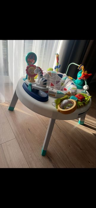 Stolik edukacyjny obracany
