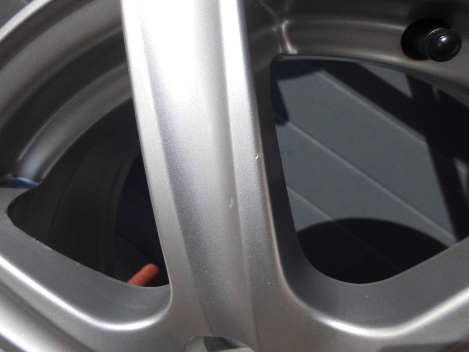 Felgi alu Rial 17 5x112 Skoda Octavia Seat Leon Vw Golf Caddy Audi A3